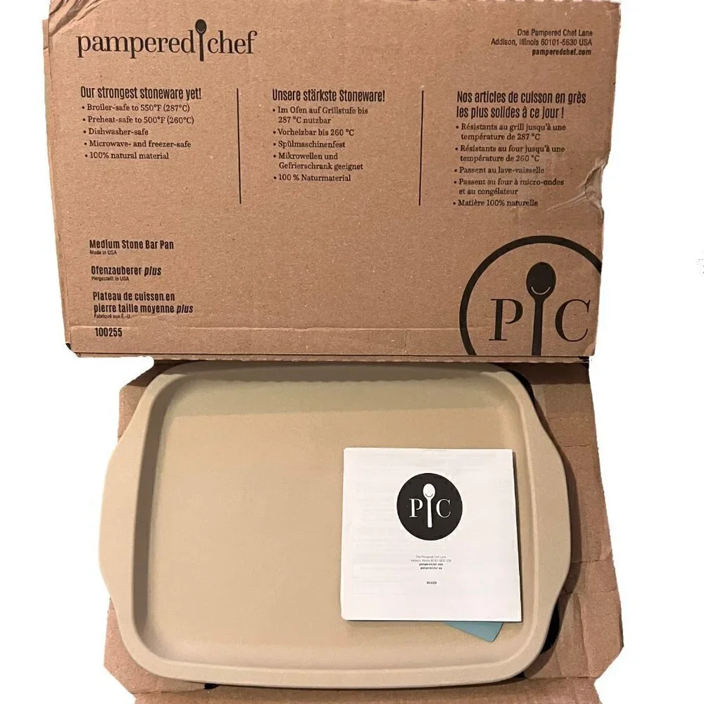 Pampered Chef Medium Stone Bar Pan NEW